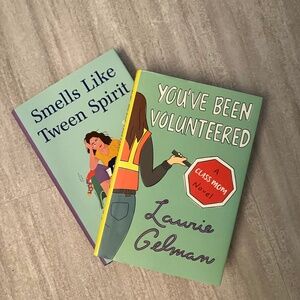 2-pack Laurie Gelman books: Class Mom series